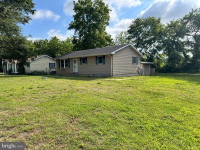 /international/us/32123-hidden-acre-drive-frankford-de-110108399292/