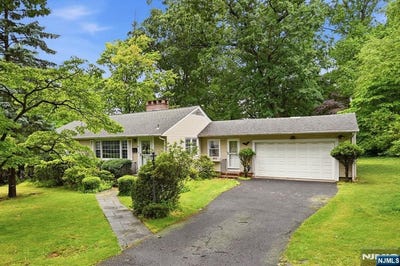 /international/us/51-crystal-avenue-west-orange-nj-110109062489/