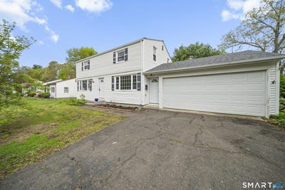 /international/us/25-putnam-drive-enfield-ct-110108176084/