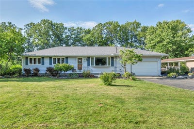 /international/us/39550-calann-drive-elyria-oh-110108616940/