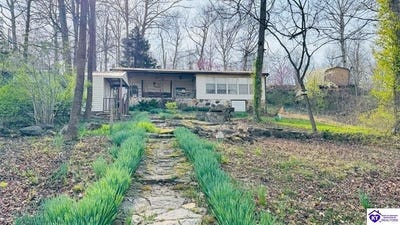 /international/us/294-browns-hideaway-lane-hardinsburg-ky-110106783453/