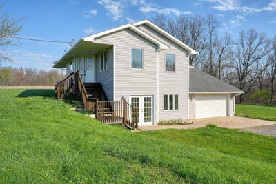 /international/us/896-fields-road-dansville-mi-110107515981/