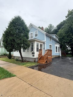 /international/us/705-north-avenue-aurora-il-110108740006/