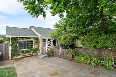 /international/us/225-steffan-street-vallejo-ca-110107940996/