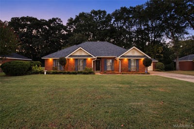 /international/us/302-abington-street-prattville-al-110110371824/