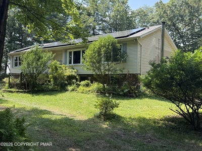 /international/us/629-carney-road-palmerton-pa-110119664028/