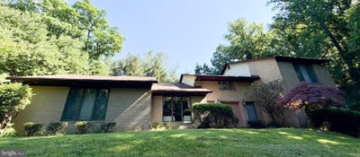 /international/us/10-valley-gate-way-pikesville-md-110108802173/