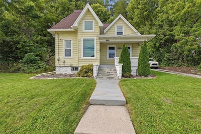 /international/us/634-e-north-st-waukesha-wi-110120055953/
