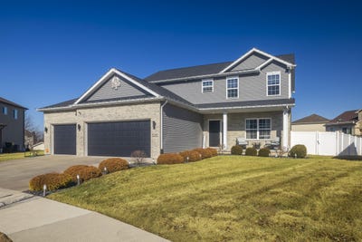 /international/us/8549-marshall-street-merrillville-in-110100821436/