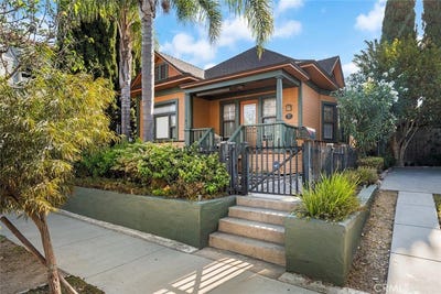 /international/us/748-daisy-avenue-long-beach-ca-110119682682/
