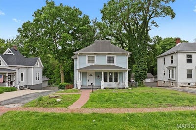 /international/us/3025-leverett-street-alton-il-110107683304/
