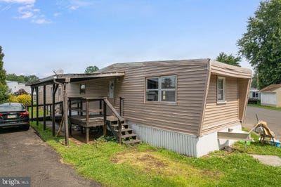 /international/us/1446-gibson-road-bensalem-pa-110100626297/