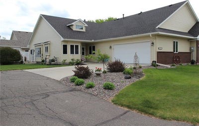 /international/us/183-cardinal-lane-clearwater-mn-110106494052/