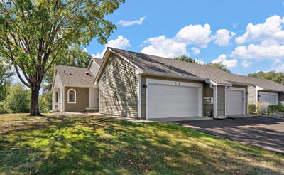 /international/us/978-winterberry-drive-woodbury-mn-110110236864/