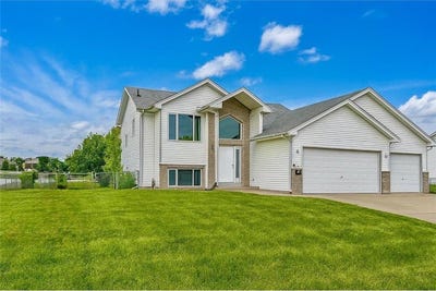 /international/us/3455-kahler-drive-ne-saint-michael-mn-110101065454/?lang=en