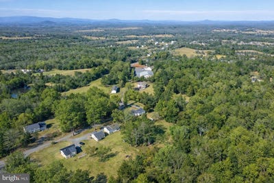 /international/us/14477-hazel-river-church-rd-rixeyville-va-110105066752/