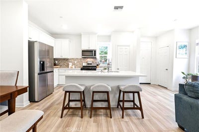 /international/us/4005-e-carmel-privado-avenue-ontario-ca-110108706364/