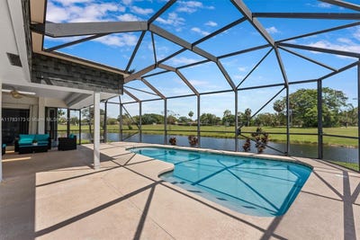 /international/us/5721-bayberry-ln-tamarac-fl-110098775076/