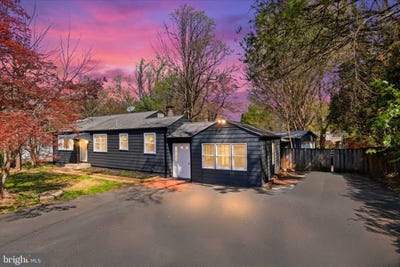 /international/us/9704-blake-lane-fairfax-va-110107160707/