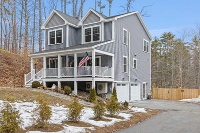 /international/us/26-channel-lane-sanford-me-110107400875/