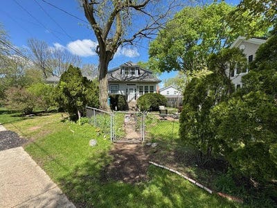 /international/us/416-illinois-road-wilmette-il-110108471296/
