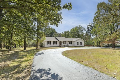 /international/us/1128-e-425th-road-bolivar-mo-110120040074/