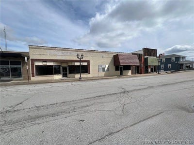 /international/us/208-210-s-maple-street-eldon-mo-110107613703/