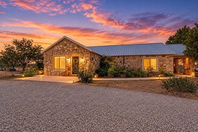 /international/us/8801-n-county-rd-31-big-spring-tx-110119570577/