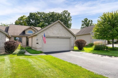 /international/us/2532-highridge-hills-lane-se-grand-rapids-mi-110110085660/
