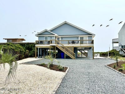 /international/us/323-caswell-beach-road-oak-island-nc-110103295050/