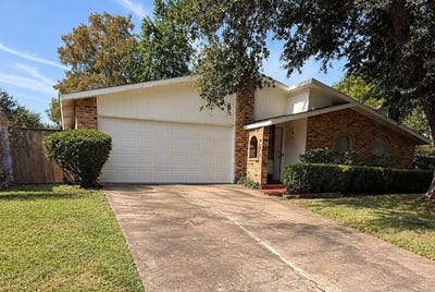 /international/us/7302-el-cresta-dr-houston-tx-110120419345/