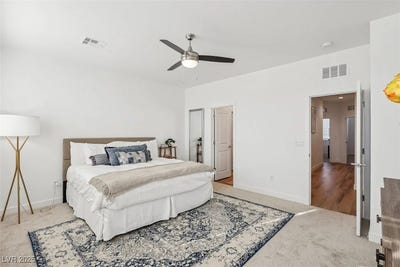 /international/us/10515-prospering-valley-way-las-vegas-nv-110103188489/