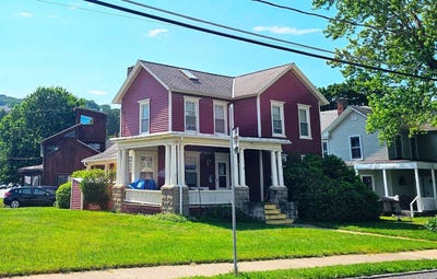 /international/us/35-church-st-oneonta-ny-110101048229/