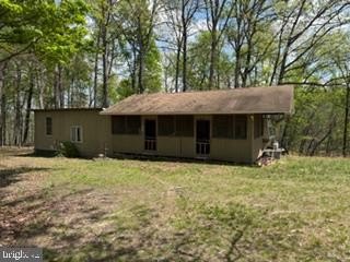 /international/us/easter-ridge-lane-winchester-va-110107544703/