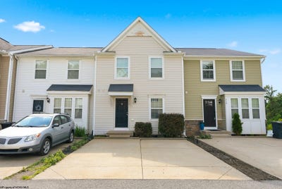 /international/us/120-pine-lane-morgantown-wv-110108813752/