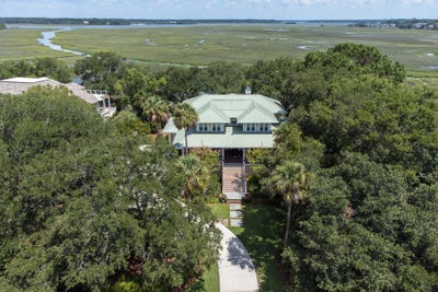/international/us/2594-jenkins-point-road-seabrook-island-sc-110119543409/