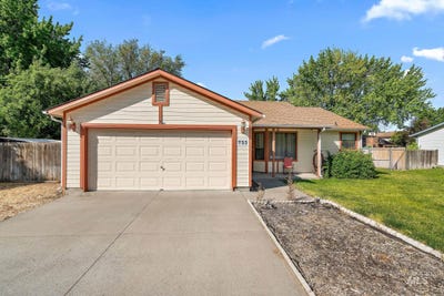 /international/us/755-willow-mountain-home-id-110100023739/
