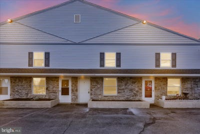/international/us/709-hill-road-wernersville-pa-110107209458/