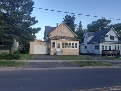 /international/us/205-n-lake-street-ironwood-mi-110108629807/