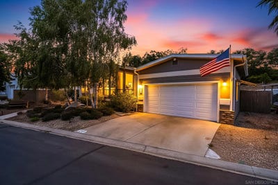 /international/us/18218-paradise-mountain-rd-valley-center-ca-110102224183/