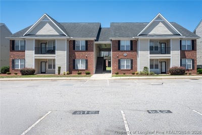 /international/us/4020-bardstown-court-fayetteville-nc-110108229488/
