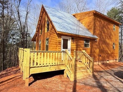 /international/us/99-noelles-pass-murphy-nc-110108449945/