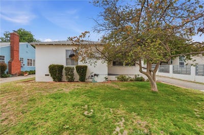 /international/us/12615-califa-valley-village-ca-110108301901/