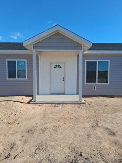 /international/us/4057-w-6000-n-cedar-city-ut-110105328835/