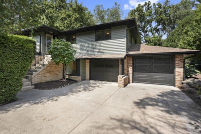 /international/us/9-ashland-court-madison-wi-110101127374/?lang=en