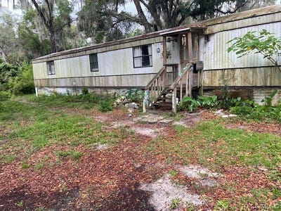 /international/us/11296-w-yellow-oak-lane-crystal-river-fl-110108438282/