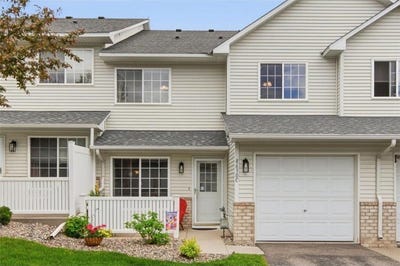 /international/us/8630-quarry-ridge-lane-woodbury-mn-110108361249/