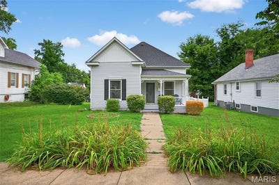 /international/us/410-n-4th-street-elsberry-mo-110101091693/