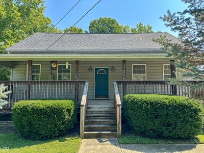 /international/us/16654-manchester-street-moores-hill-in-110109943315/