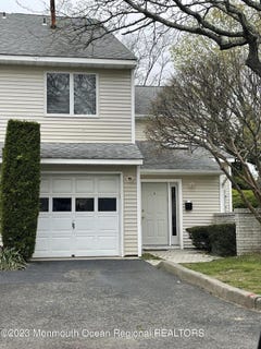 /international/us/215-w-morgan-avenue-deal-nj-110108295904/